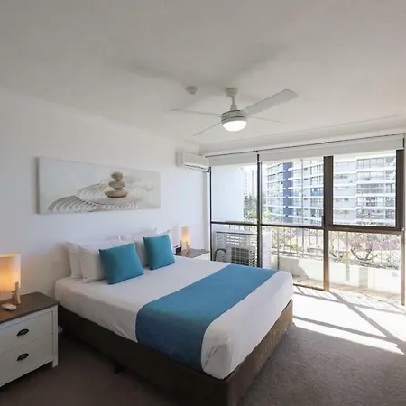 Bougainvillea Gold Coast Holiday Apartments-2